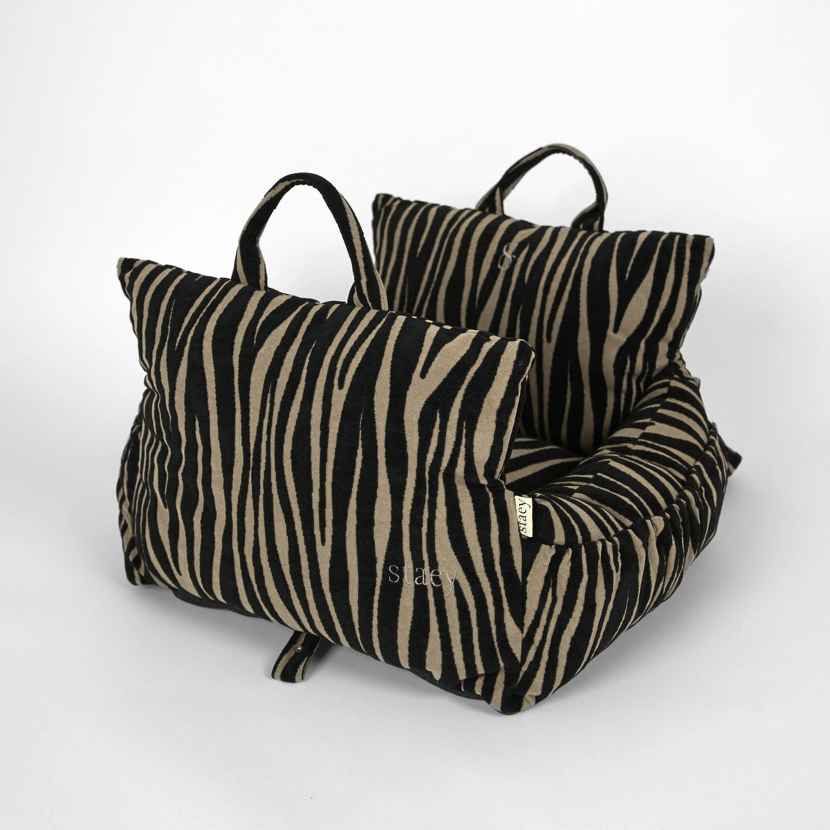 STAËY Lara 3-in-1 Honden Autostoel Zebra 2.0