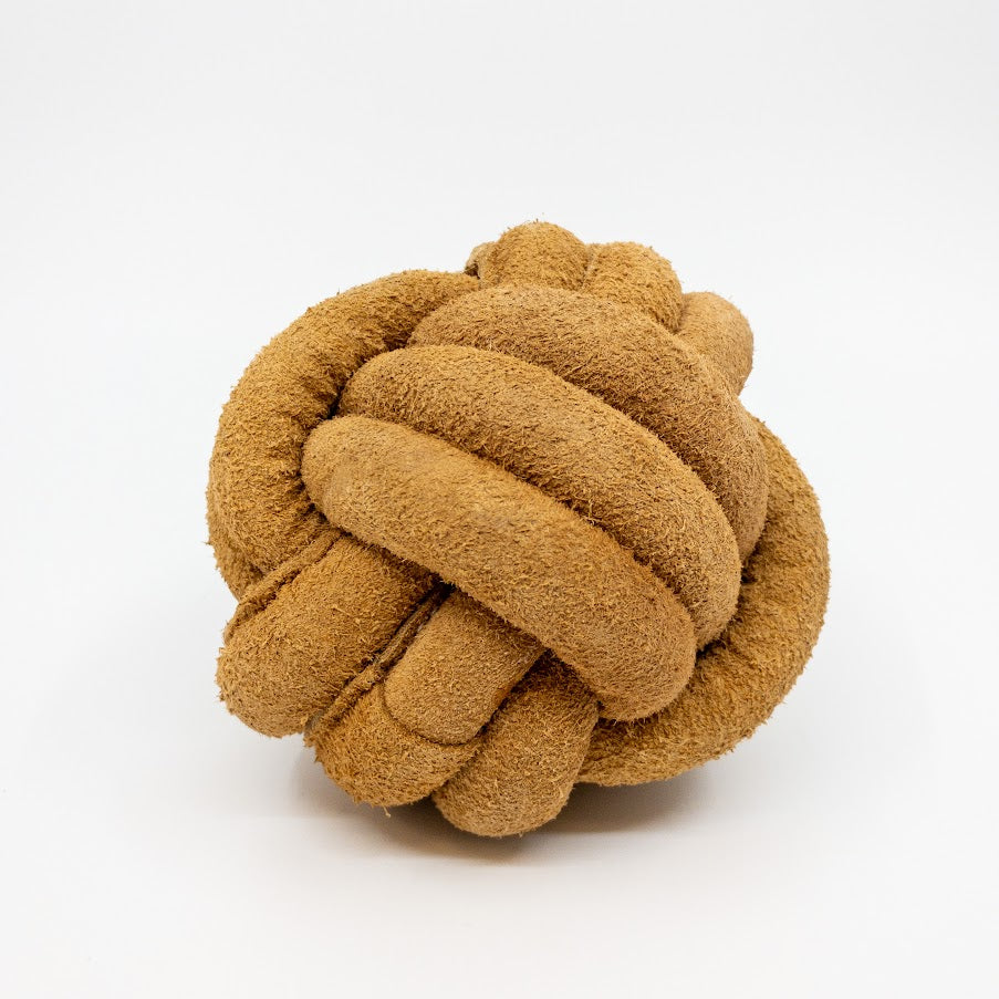 HuggleHide Leather Ball | Natuurlijke Kauwbal van Leer