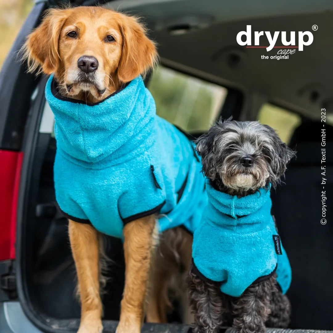 dryup® Cape Hondenbadjas - Cyan (lichtblauw) maat XS - XXL