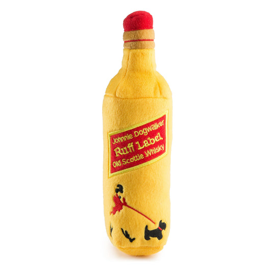 Johnnie Dogwalker Squeaker – luxe pluche hondenspeelgoed in whisky-fles vorm met pieper voor stijlvolle pups