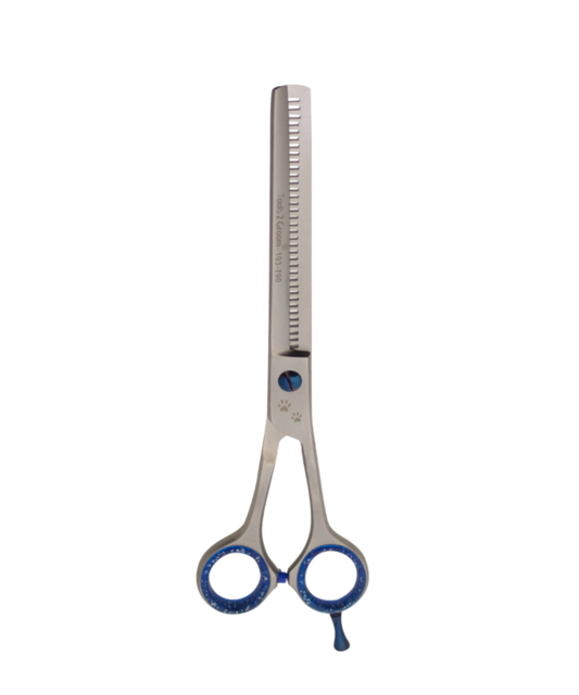 Enkelzijdige effileerschaar Sharp Edge 18 cm (7″) satin steel – één blad met tandjes en één glad blad, inclusief stelschroef, demper, siliconen inzetringen en pinksteun