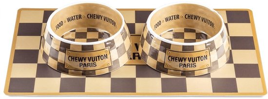 Chewy Vuiton Voerbak – Designer voerbak voor stijlvolle honden