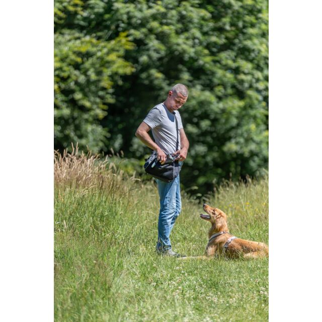 Trixie Uitlaat- & Dummy-Tasje – Trainingstas voor honden