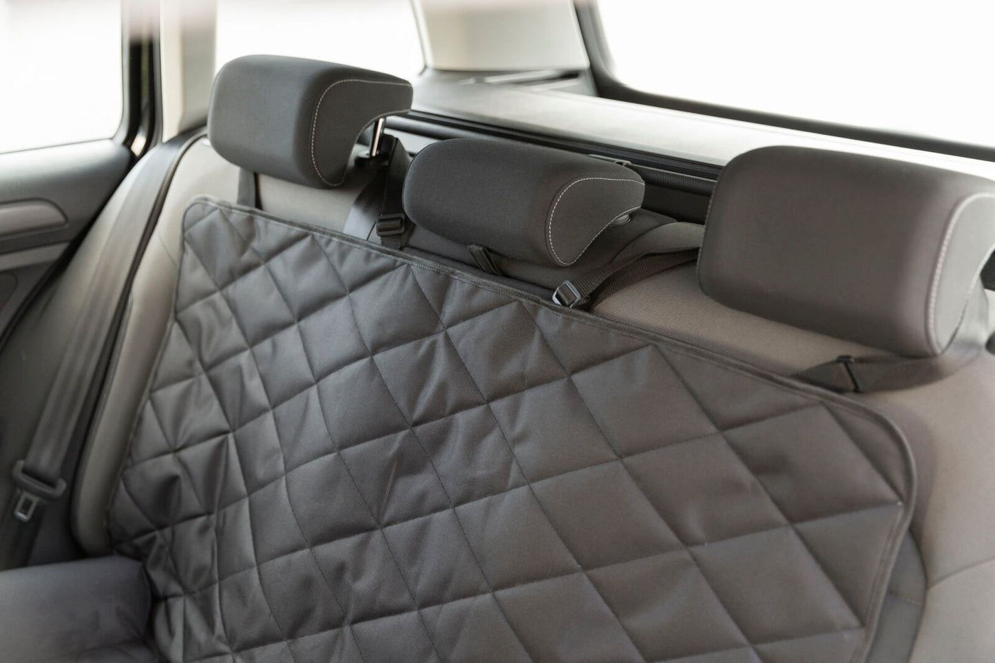 Trixie Autostoel kussen dubbel – Extra comfort voor twee viervoeters