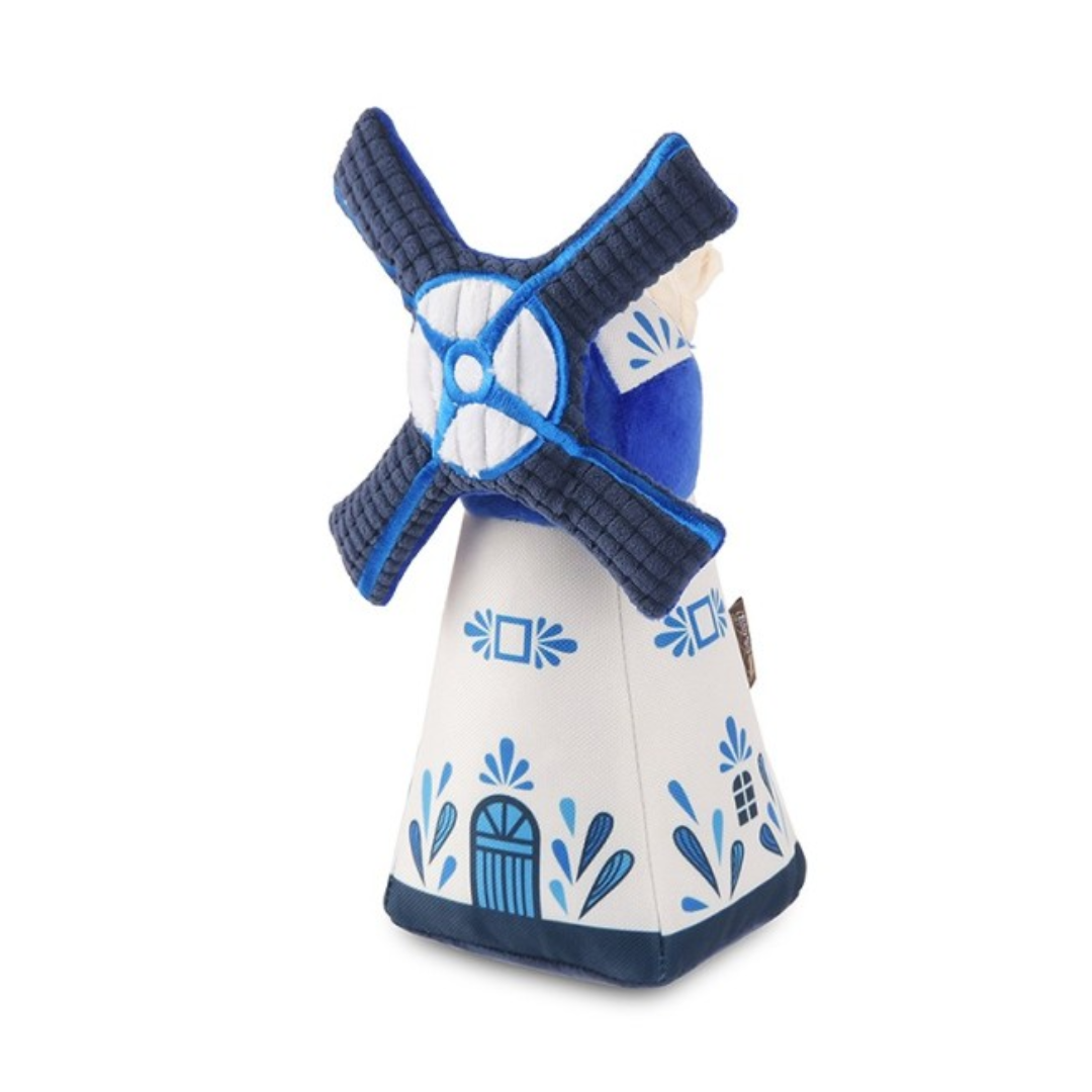 P.L.A.Y. Totally Touristy Dutch Windmill S – pluche hondenspeeltje windmolen met pieper, knispergeluid en touw