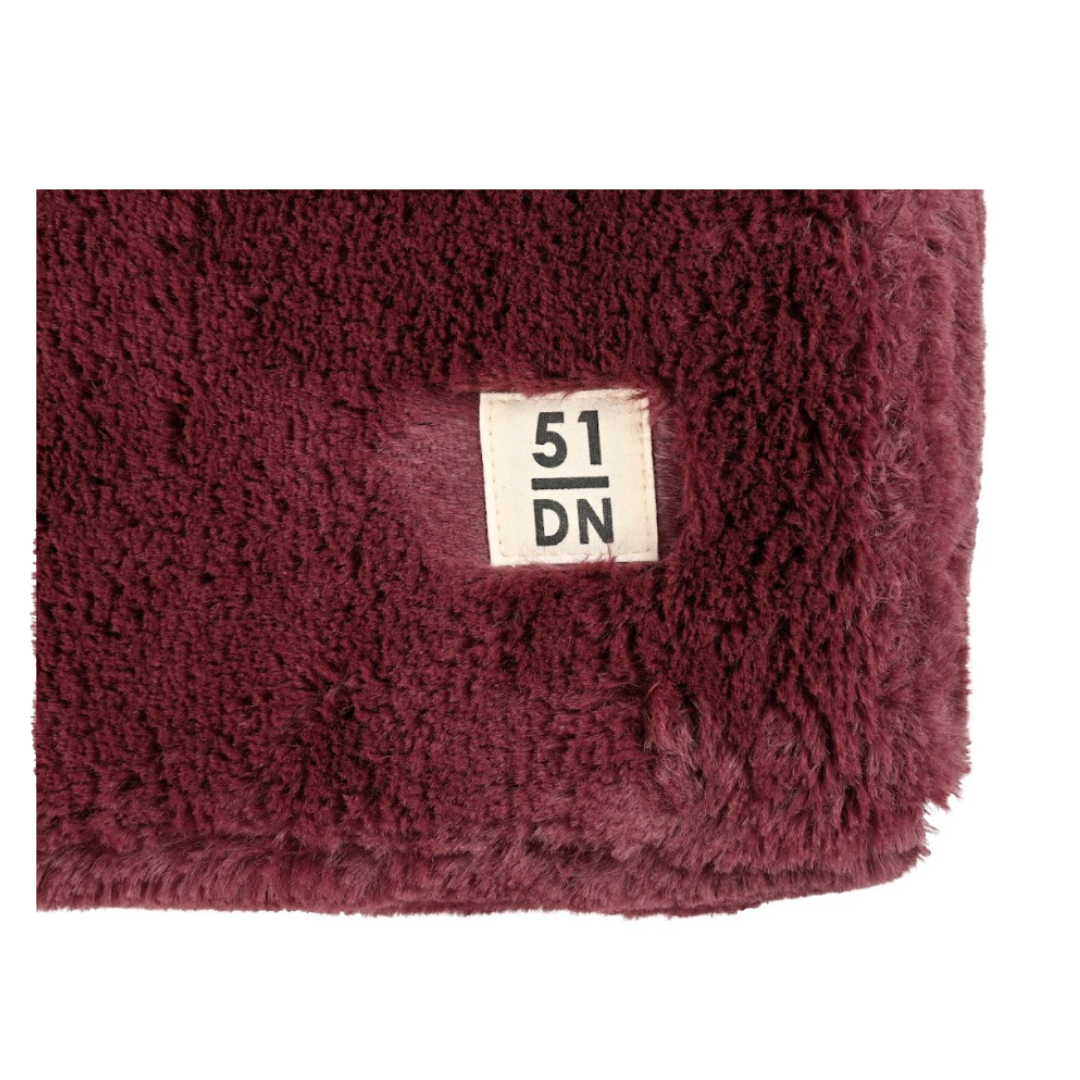 51 Degrees North Supersoft Benchkussen – Stijlvolle aubergine kleur