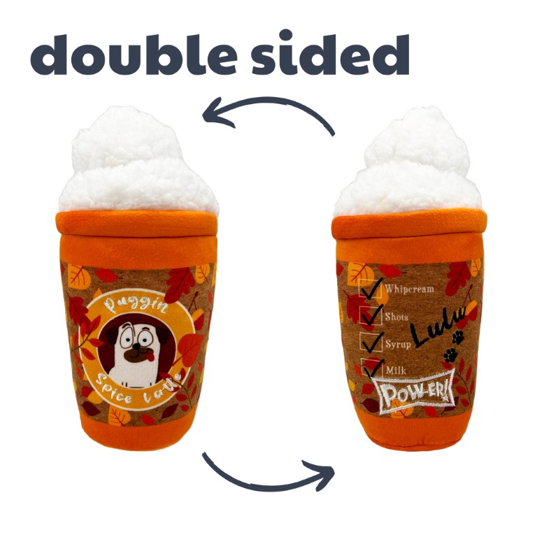 Lulubelles Power Plush Puggin Spice Latte Hondenspeeltje met Pieper