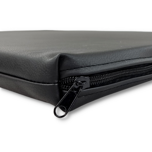 Topmast Leatherlook Benchkussen Zwart – Spatwaterdicht Benchkussen met Rits (60–120 cm)