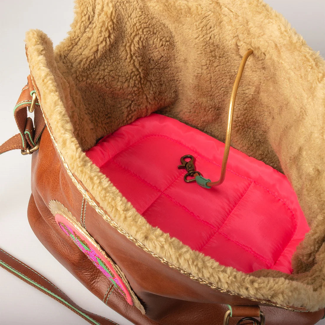 DWAM Bonita Hondentas – Luxe stijl & comfort voor jou én je viervoeter